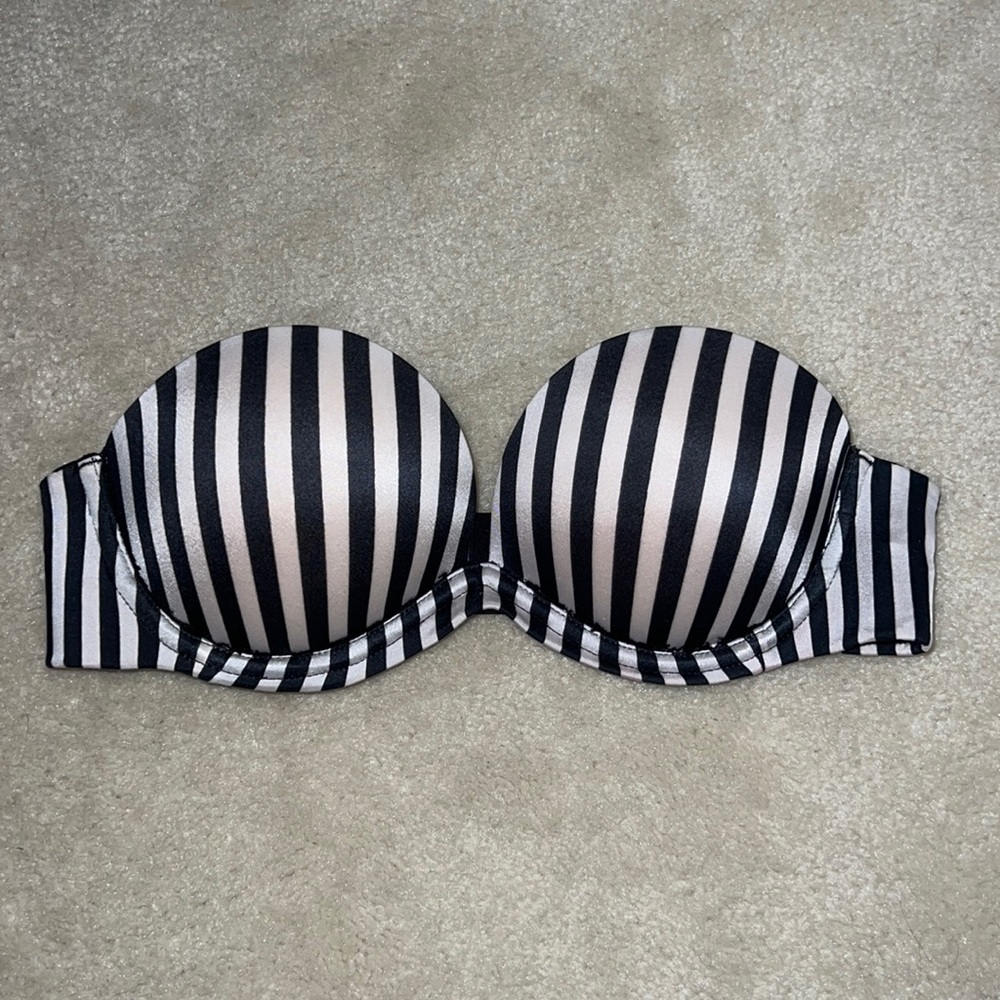 Victoria's secret strapless bra